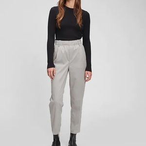 Gap Oatmeal Beige High Rise Recycled Pull-On Pants